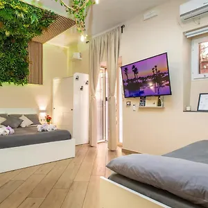 https://tropical-holiday-house.sicilyhotelsitaly.net