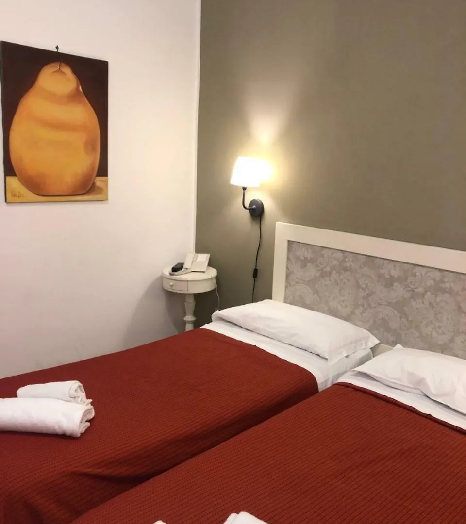 Hotel Europeo Napoli  Nápoles